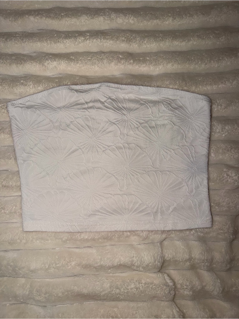 Women’s White Textured Tube Top